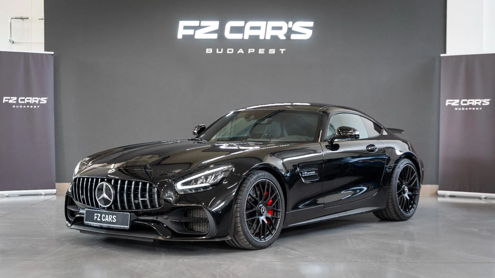 2021 Mercedes-AMG GT C angeboten von einem Fachhändler in Budapest, Ungarn, Hauptfoto