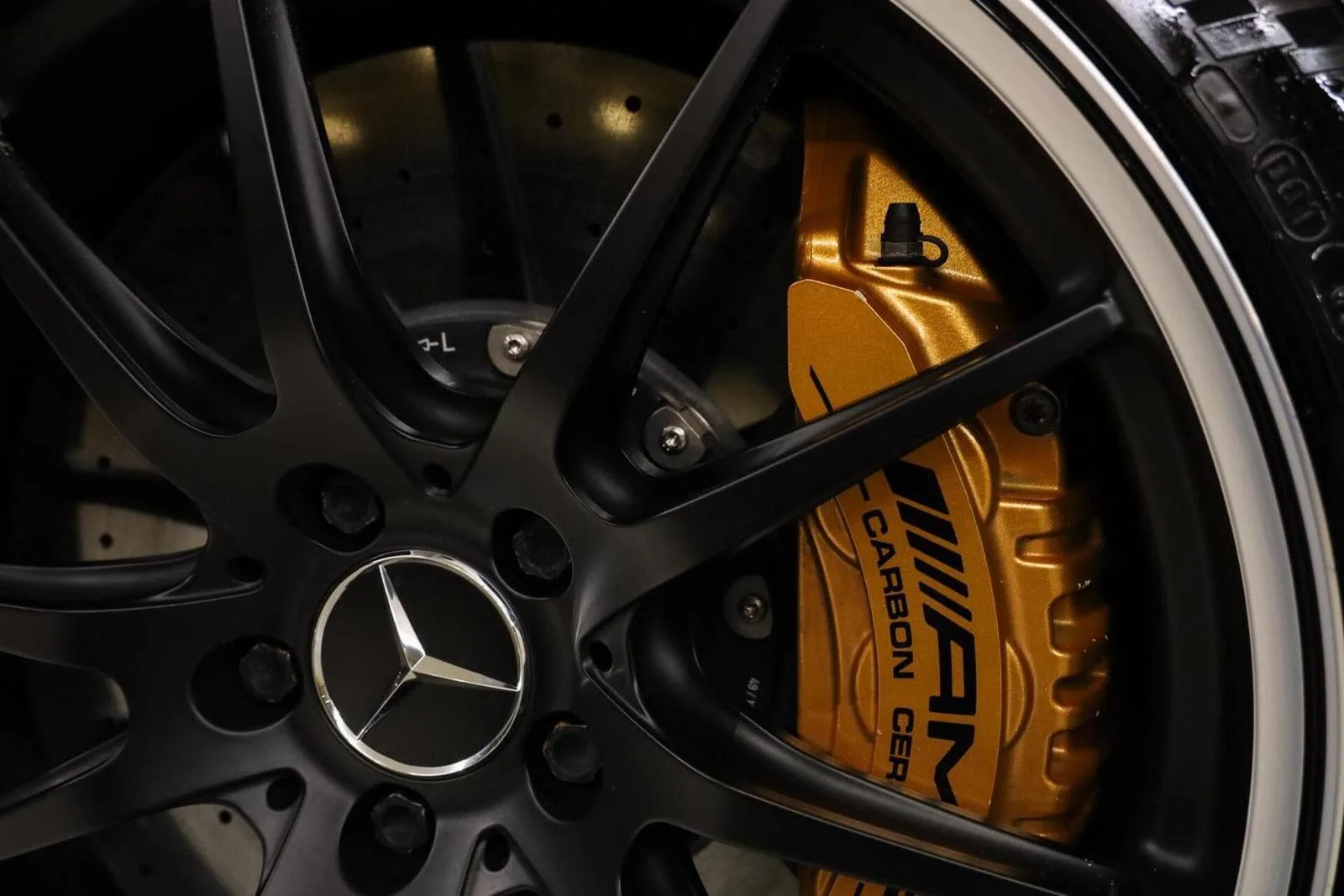 2021 Mercedes-AMG GT R, 11/30