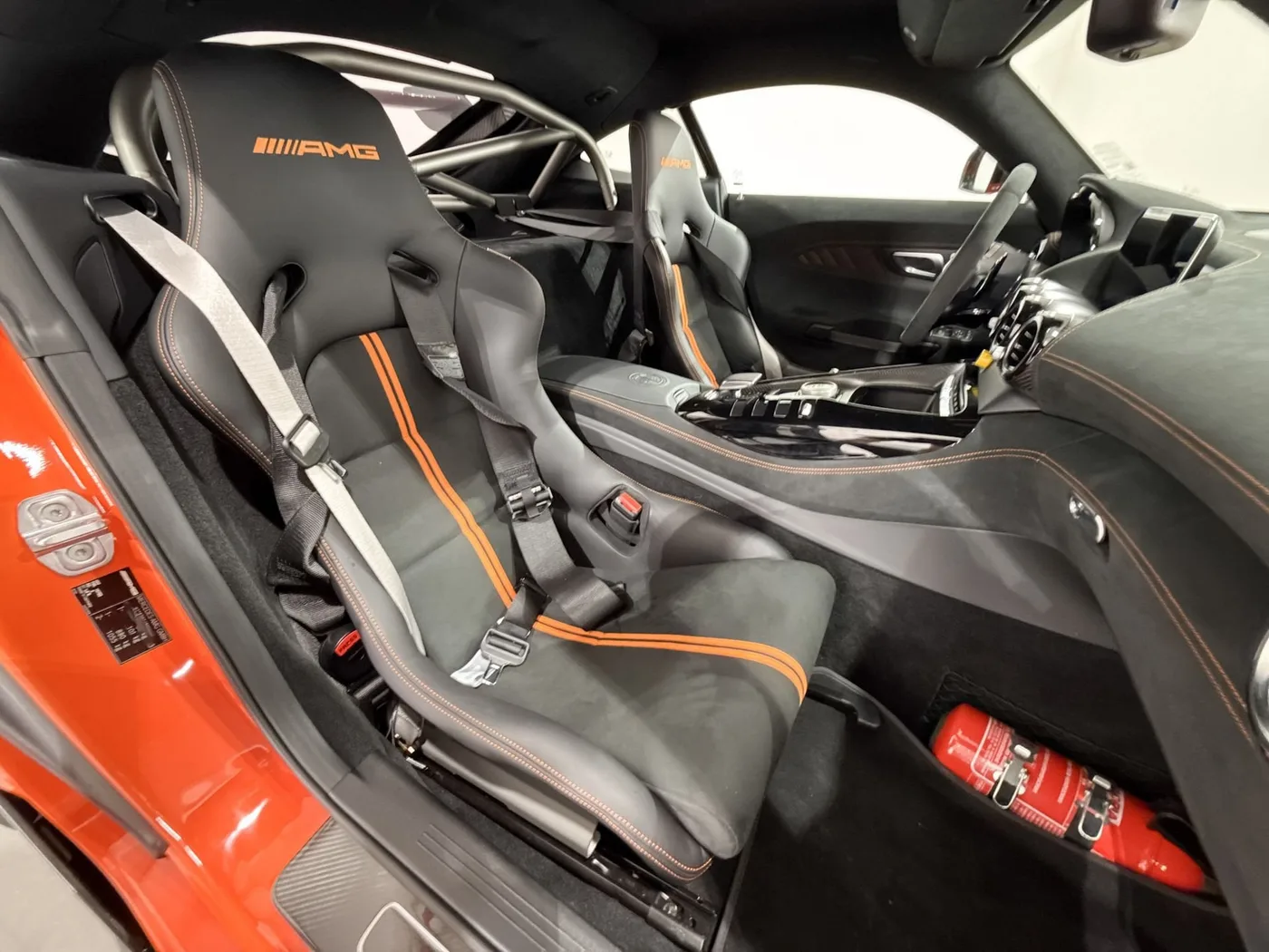 2021 Mercedes-AMG GT Black Series proposée par un spécialiste de la supercar à Zibido San Giacomo, Italie, photo 12 sur 23