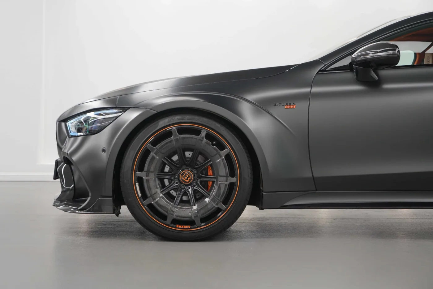 2021 Brabus Rocket 900 offered by a specialist dealer in Dubai, United Arab Emirates, photo 7 of 10