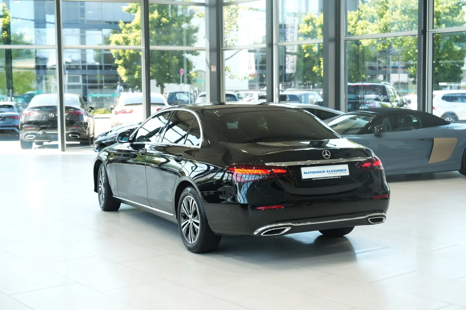 2021 Mercedes-Benz E 300 Exclusive, 3/19