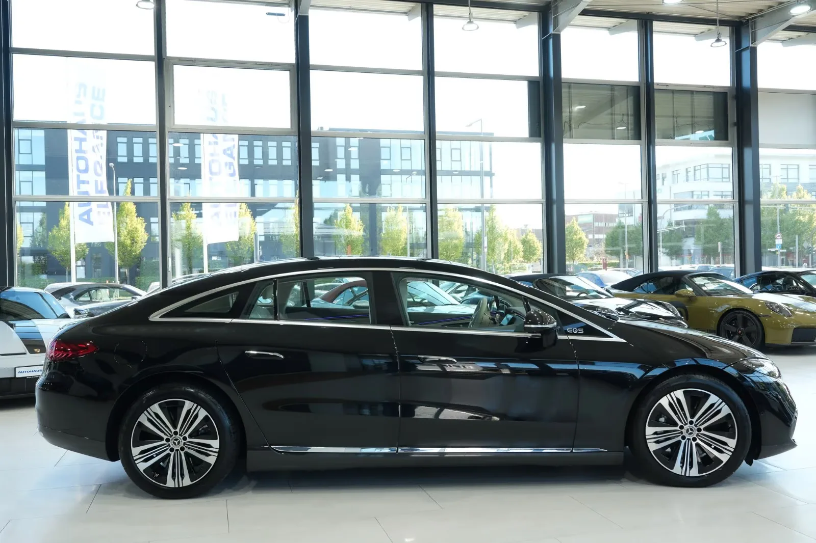 2021 Mercedes-Benz EQS 450+ Electric Art, 6/25