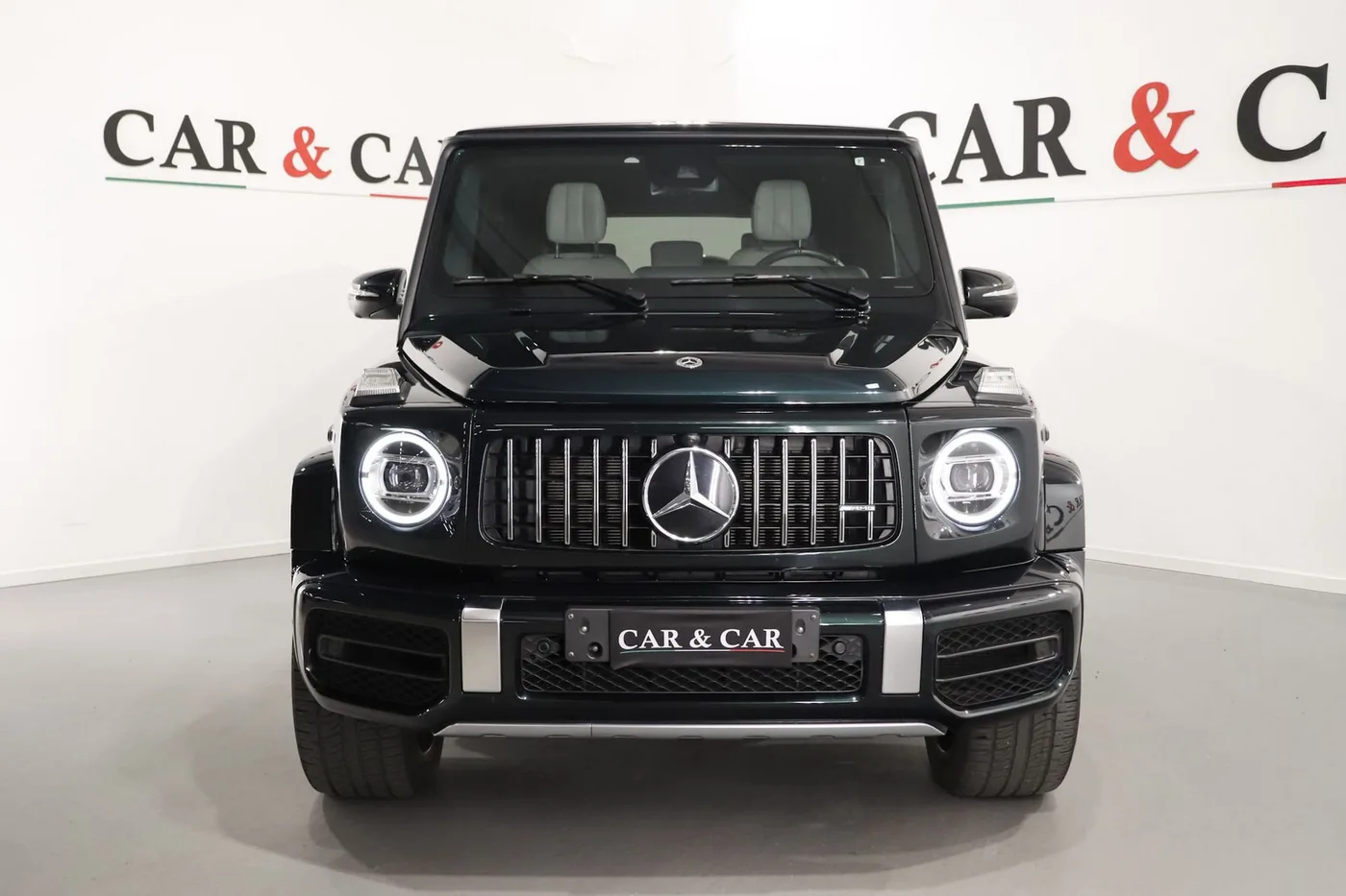 2021 Brabus G 700 angeboten von einem Supersportwagenhändler in Zibido San Giacomo, Italien, Foto 3 von 24