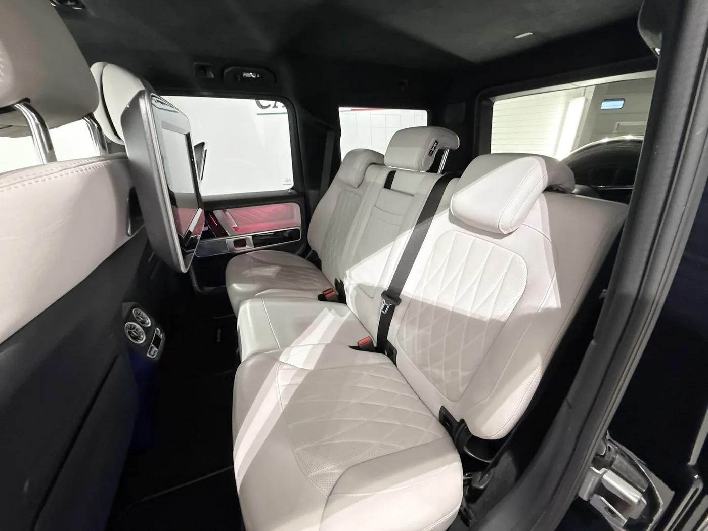 2021 Brabus G 700 angeboten von einem Supersportwagenhändler in Zibido San Giacomo, Italien, Foto 17 von 24