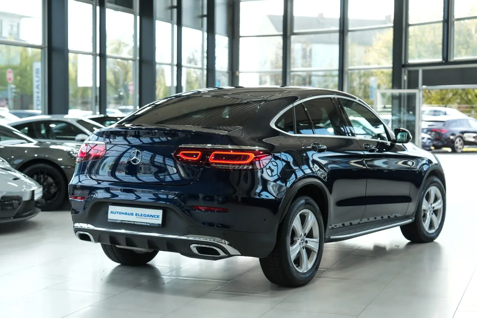 2021 Mercedes-Benz GLC 400 d 4MATIC Coupé, AMG Line, 2/24