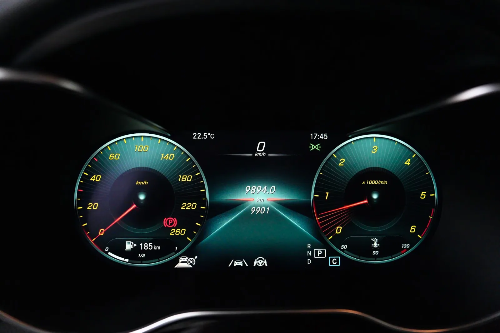 2021 Mercedes-Benz GLC 400 d 4MATIC Coupé, AMG Line, 17/24