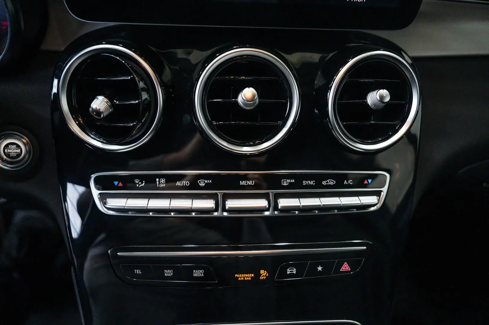 2021 Mercedes-Benz GLC 400 d 4MATIC Coupé, AMG Line, 18/24