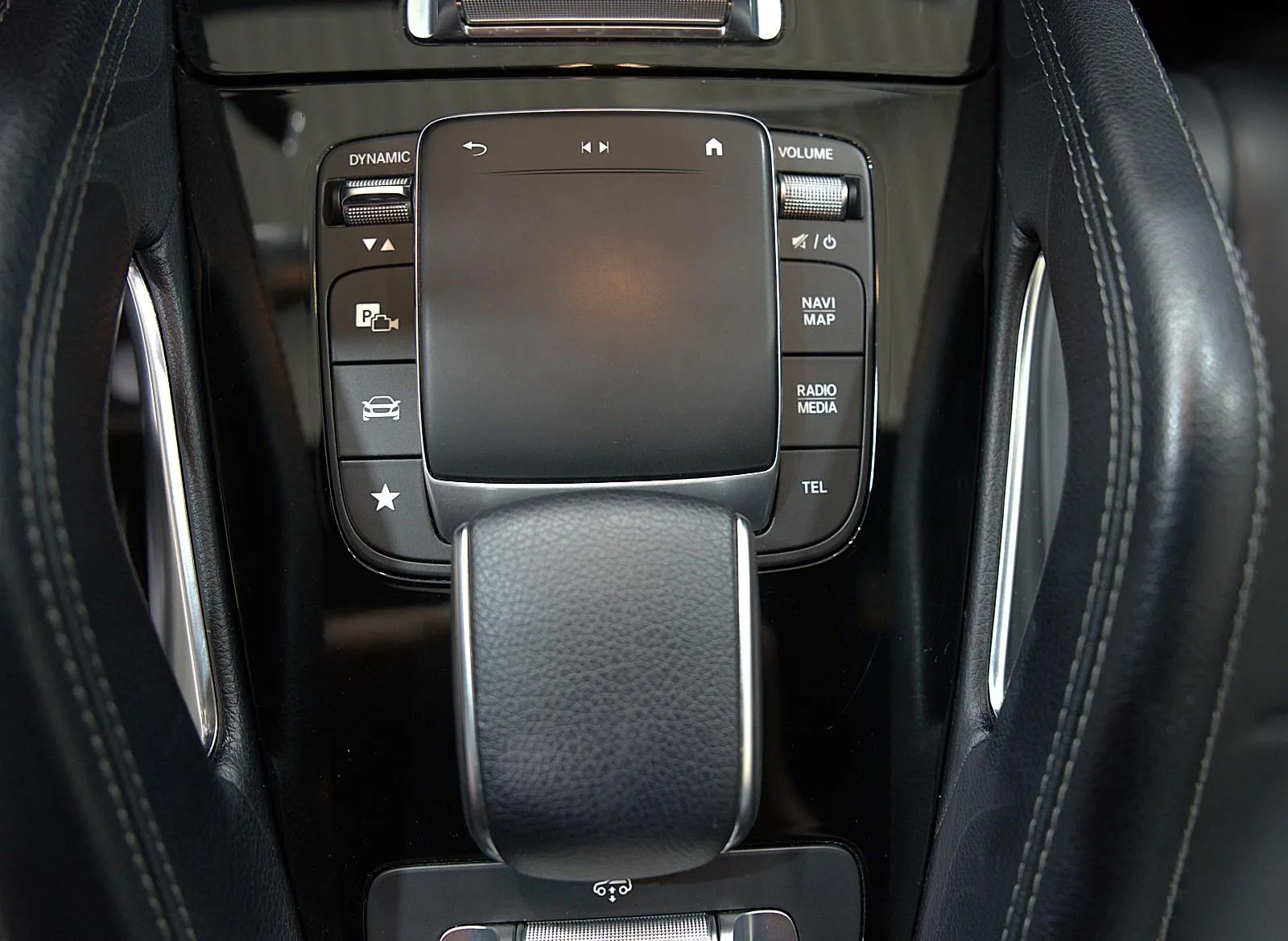 2021 Mercedes-Benz GLE 400 d AMG Line, 18/21