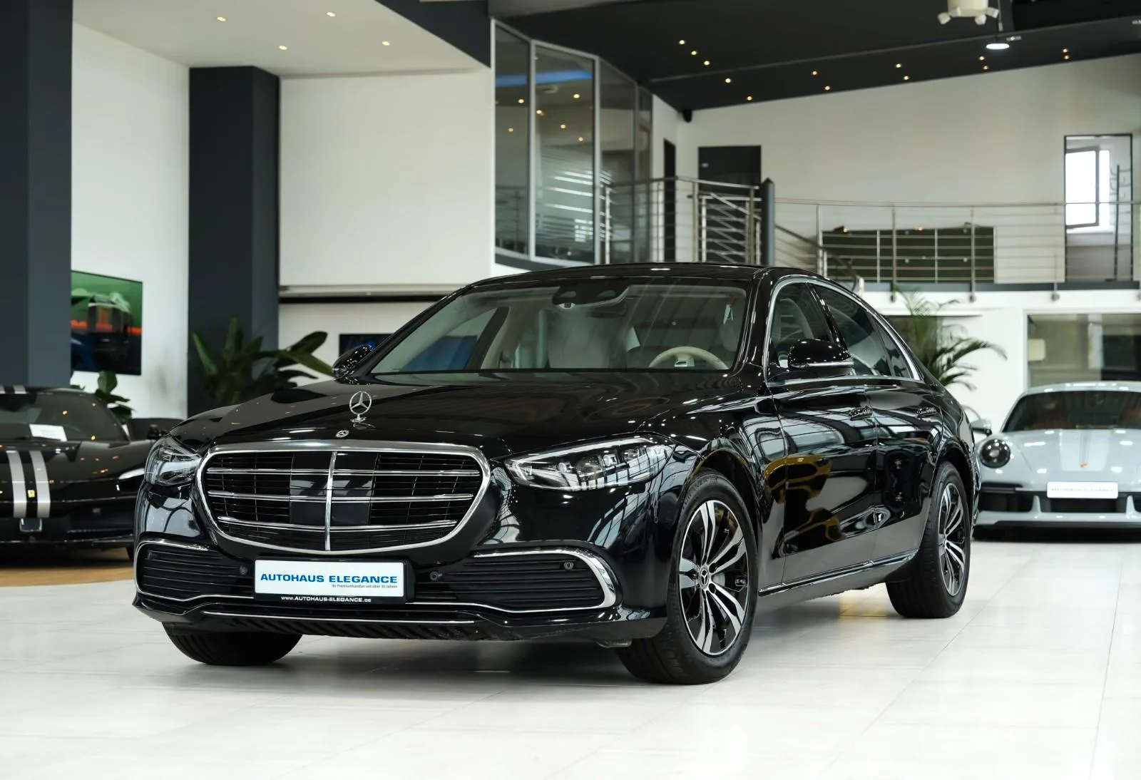 2021 Mercedes-Benz S 350 d angeboten von einem Fachhändler in Köln, Deutschland, Hauptfoto