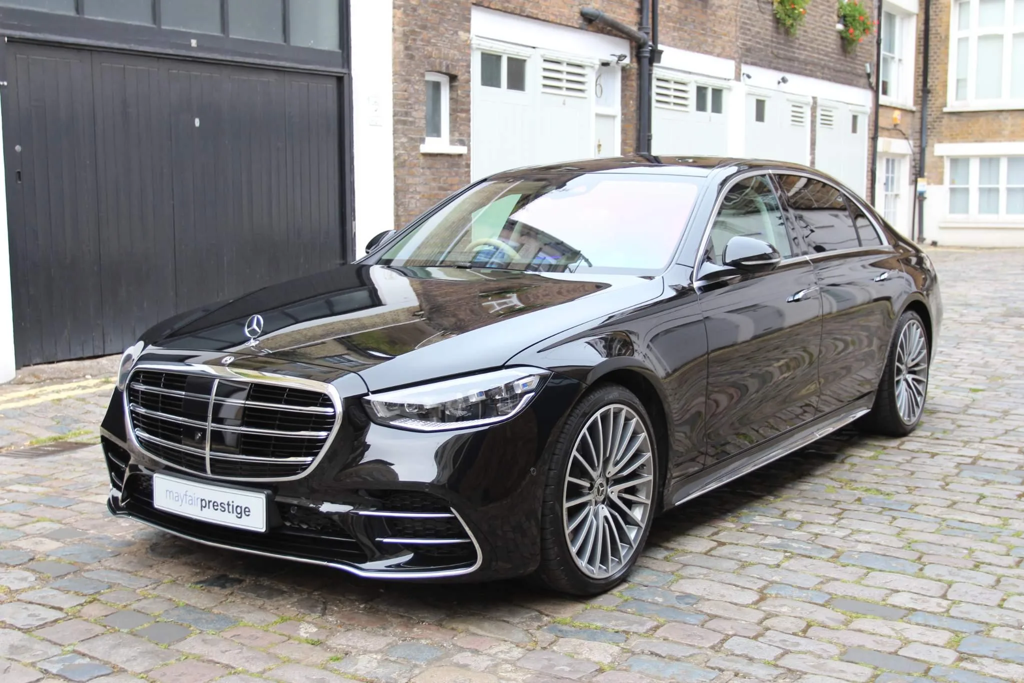 2021 Mercedes-Benz S 350 d L AMG Line Executive Premium Plus, 2/30