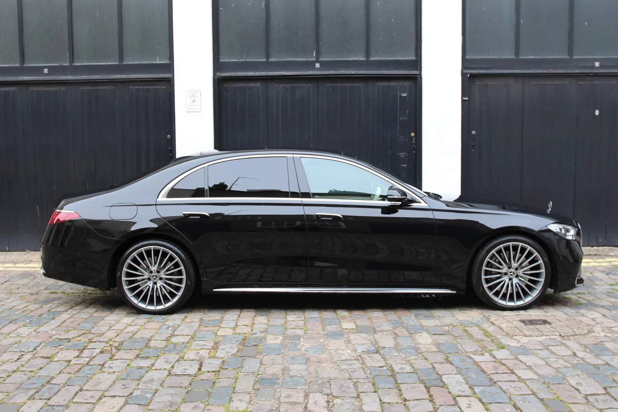 2021 Mercedes-Benz S 350 d L AMG Line Executive Premium Plus, 4/30