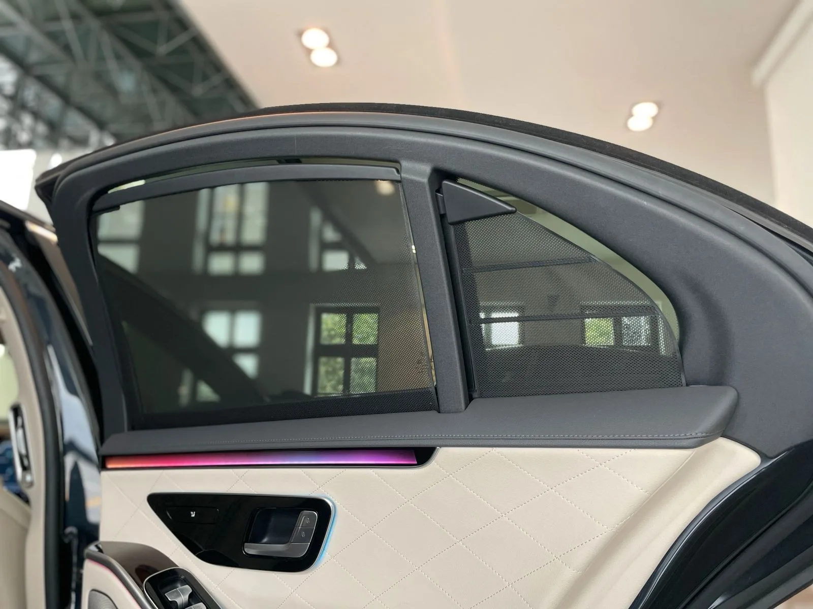 2021 Mercedes-Benz S 400 d, 23/25