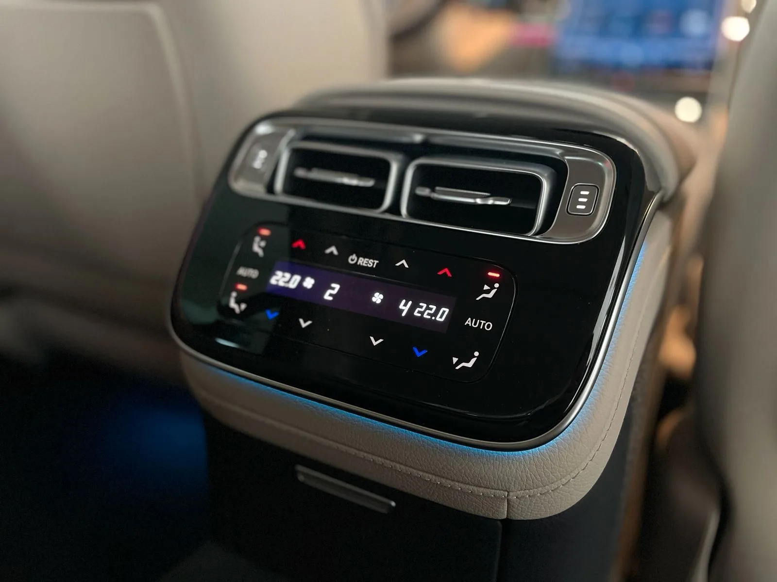 2021 Mercedes-Benz S 400 d, 24/25