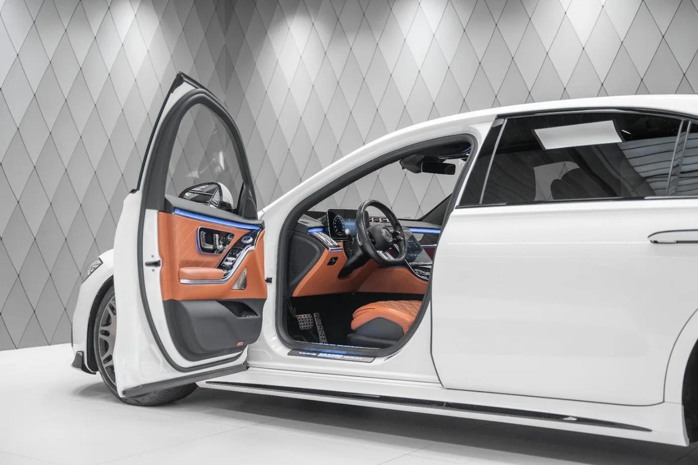 2021 Mercedes-Benz S 500 4MATIC long, Brabus B50 proposée par un spécialiste de la supercar à Schenefeld, Allemagne, photo 10 sur 25