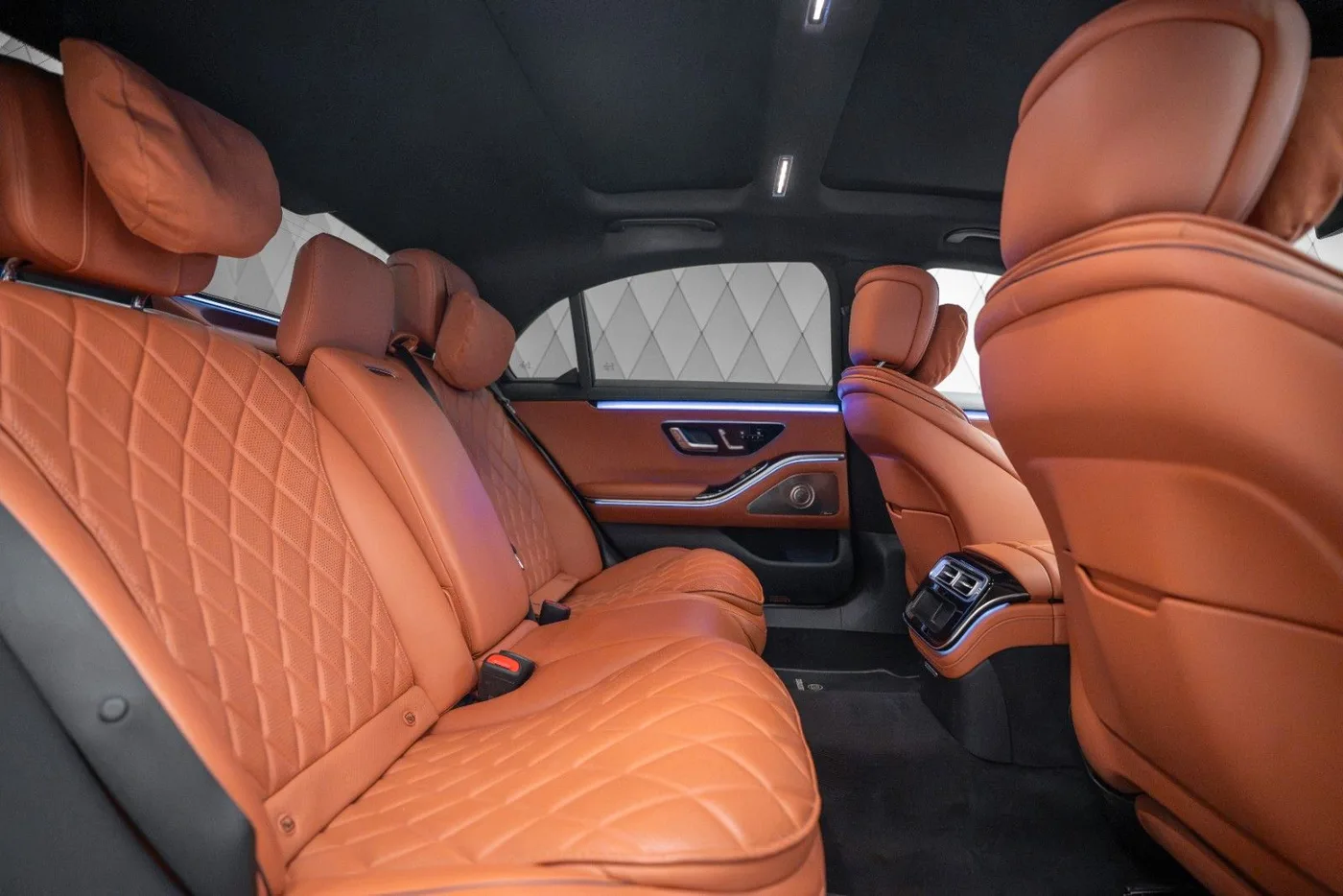 2021 Mercedes-Benz S 500 4MATIC long, Brabus B50 proposée par un spécialiste de la supercar à Schenefeld, Allemagne, photo 16 sur 25