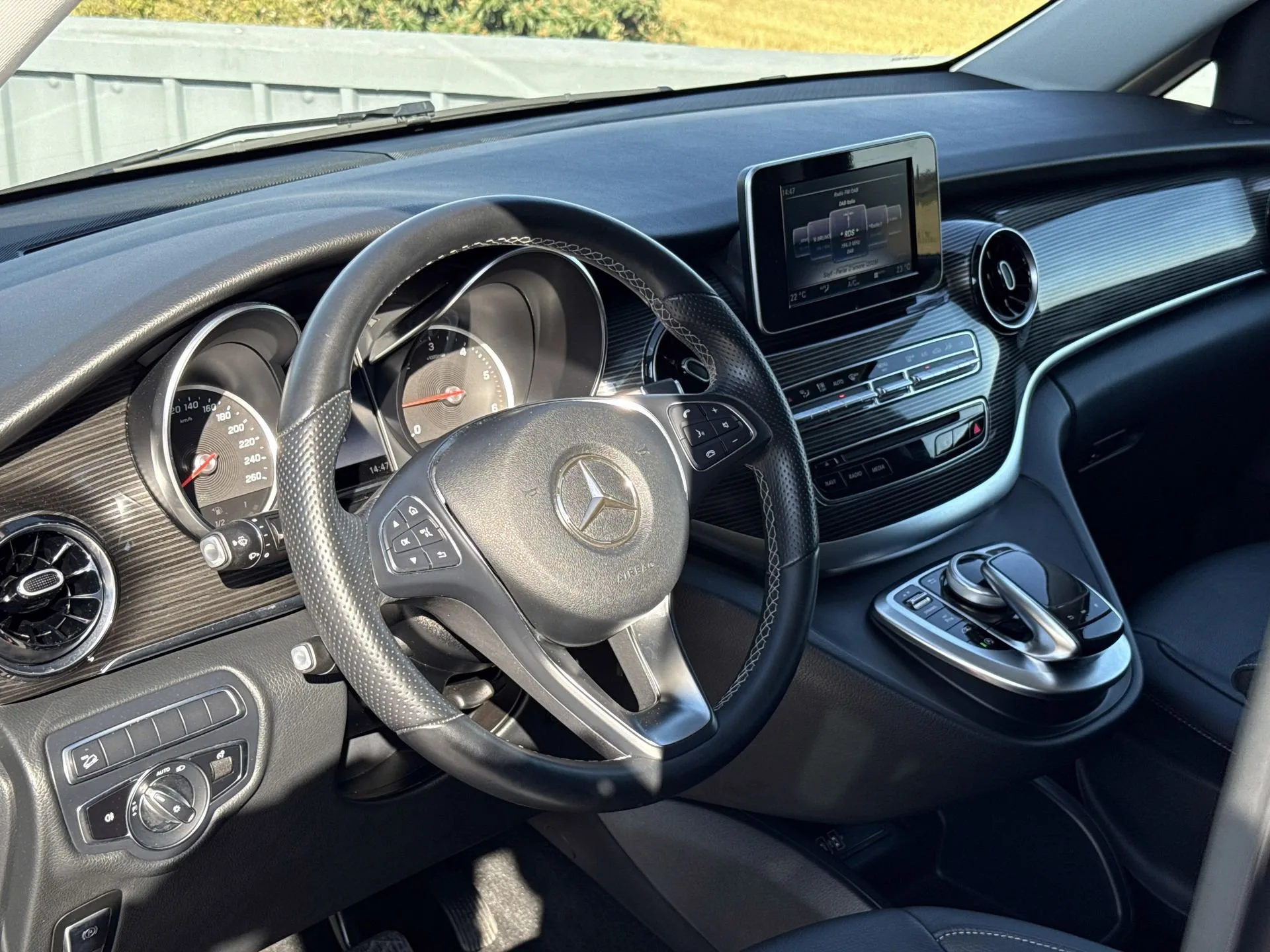2021 Mercedes-Benz V 250 d, 11/24