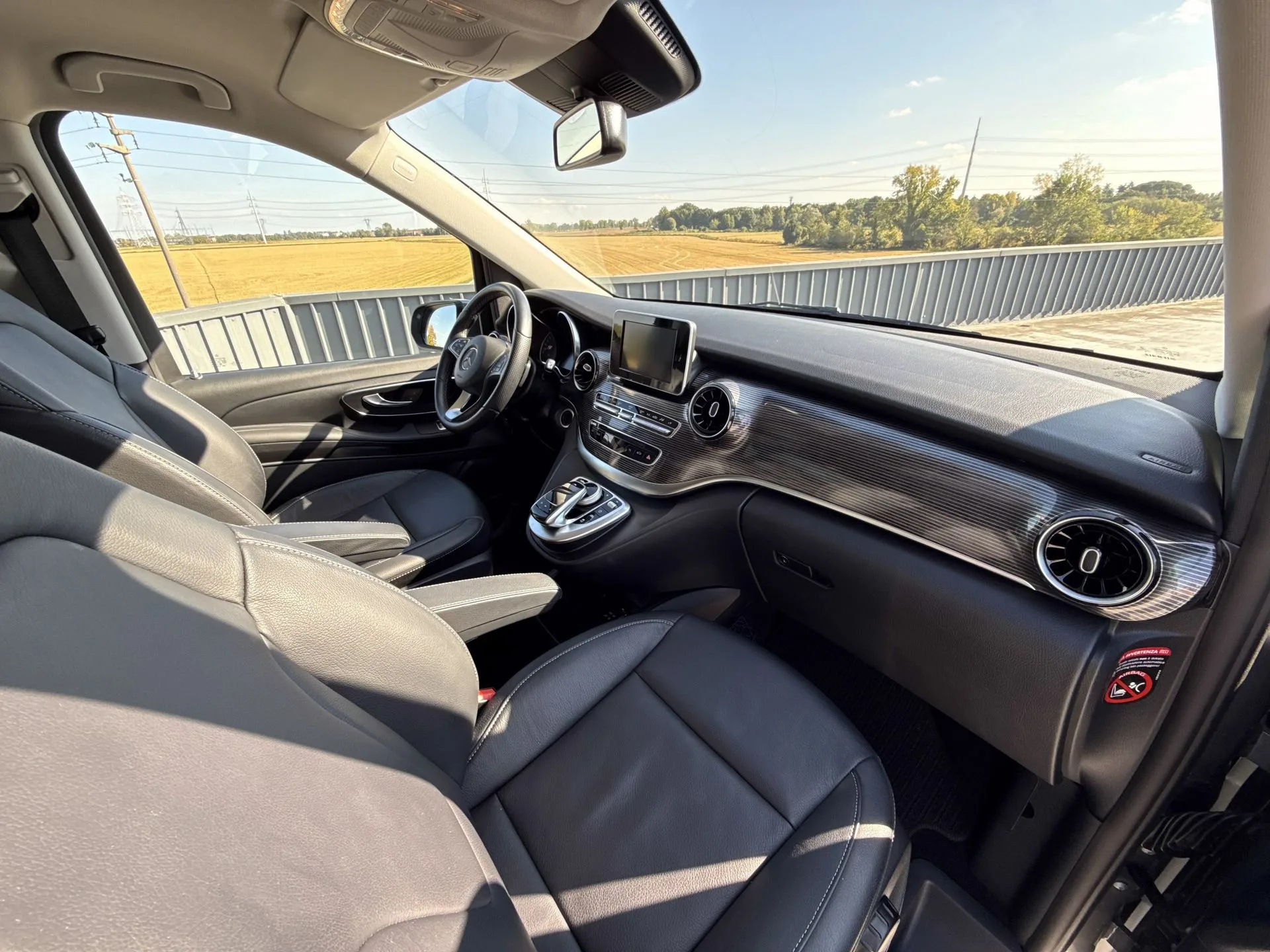 2021 Mercedes-Benz V 250 d, 19/24