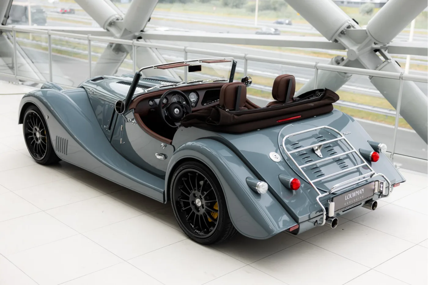2021 Morgan Plus Six angeboten von einem offiziellen McLaren und Morgan-Vertragshändler in Utrecht, Niederlande, Foto 25 von 25