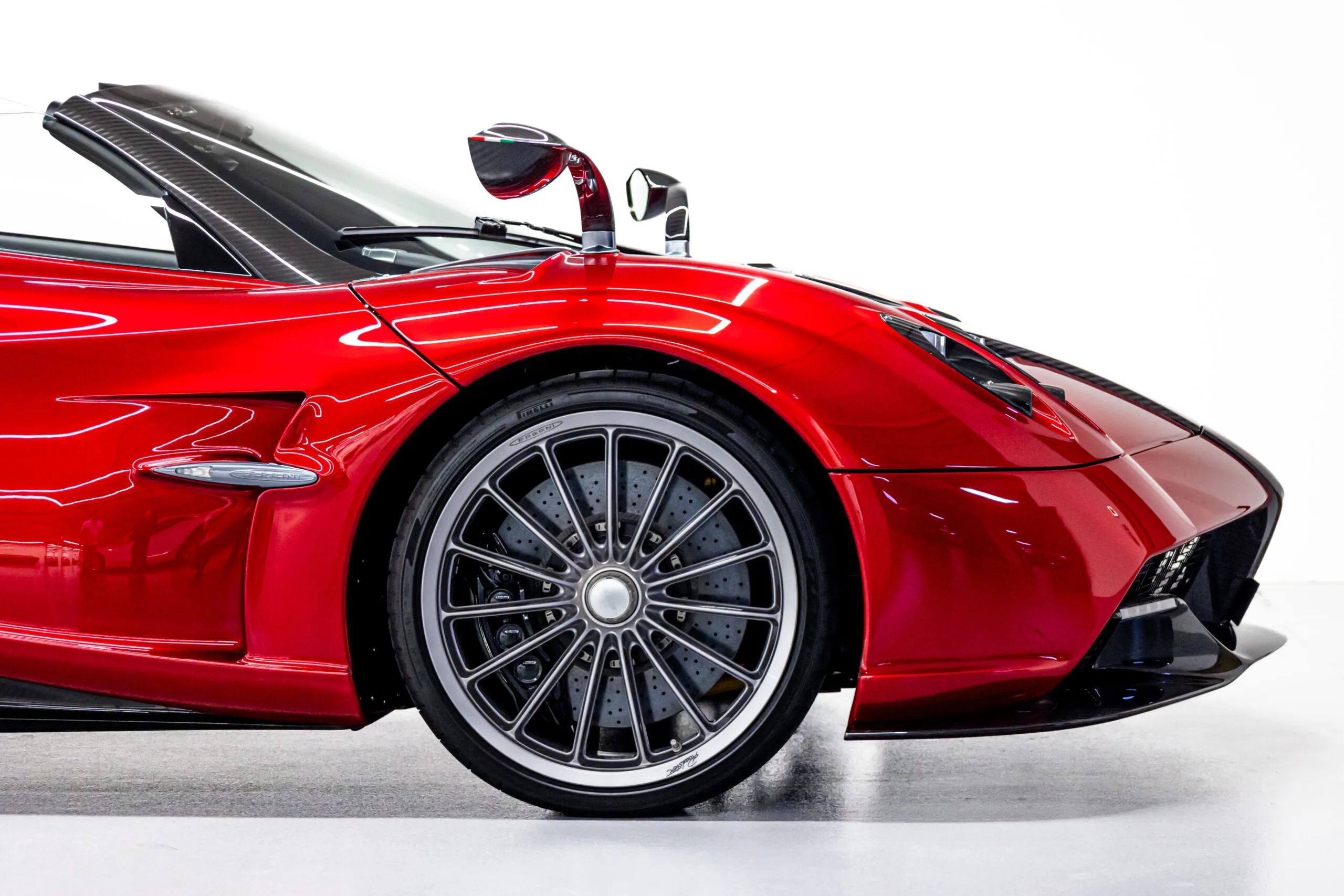 2021 Pagani Huayra Roadster, 6/30