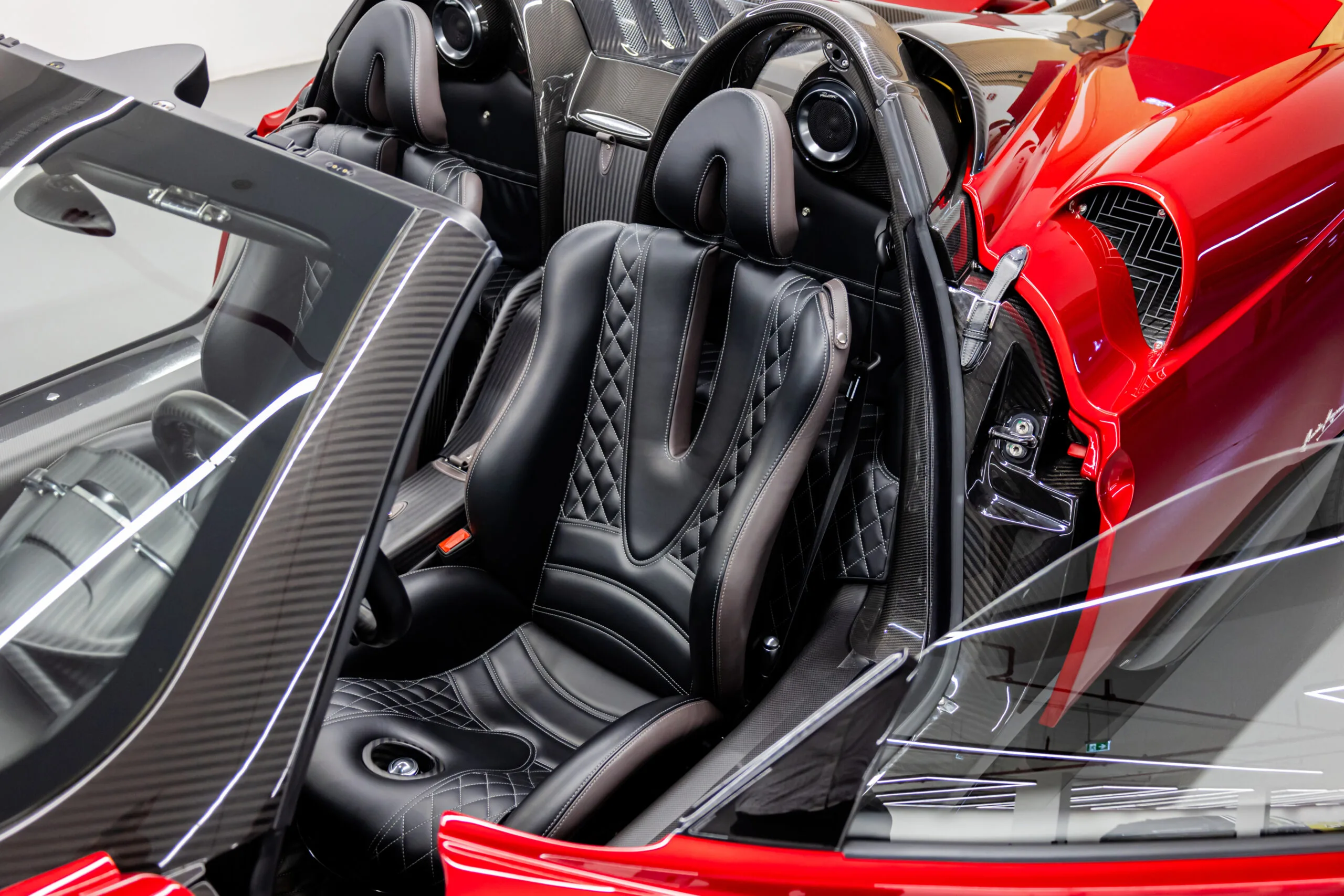2021 Pagani Huayra Roadster, 11/30
