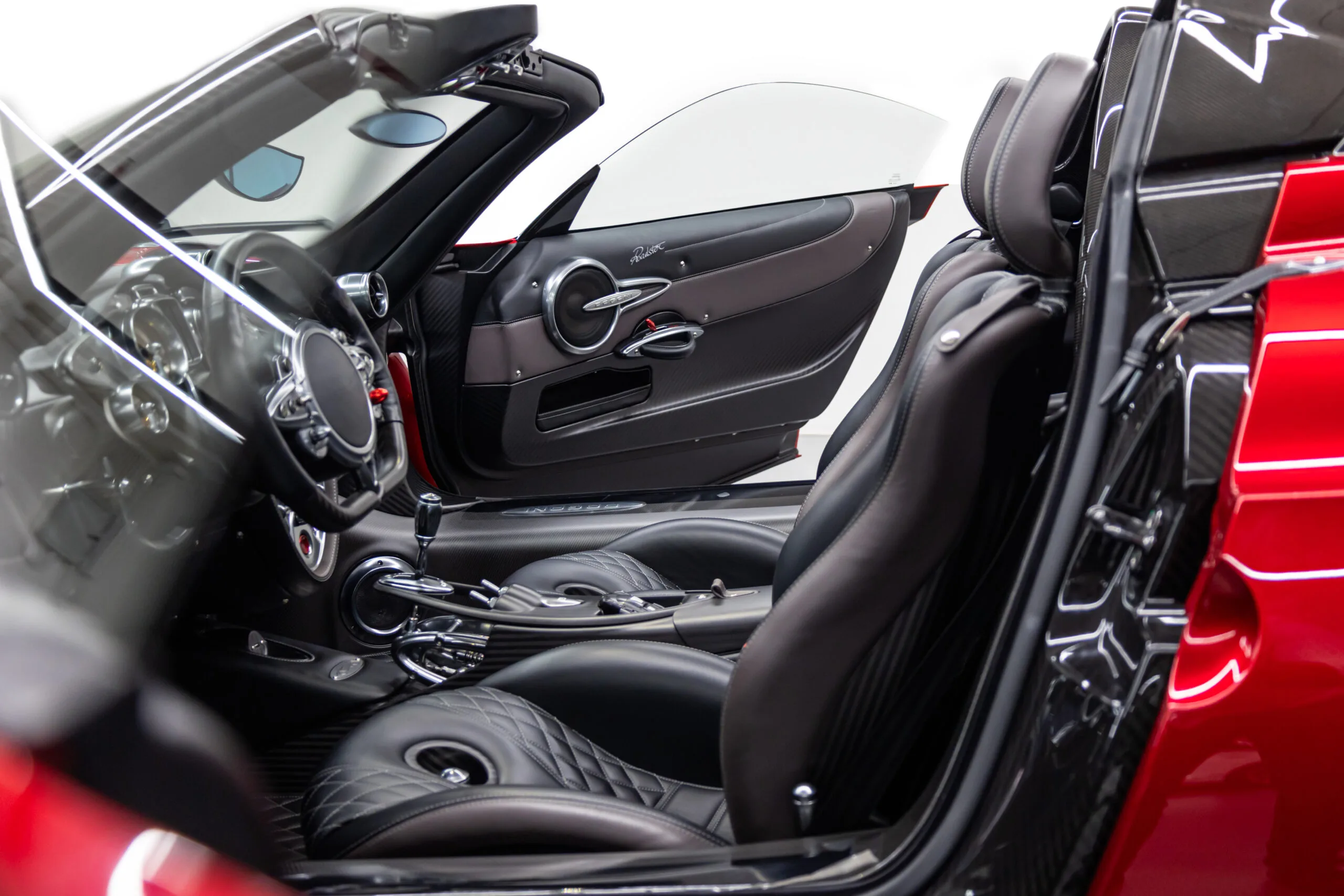 2021 Pagani Huayra Roadster, 12/30