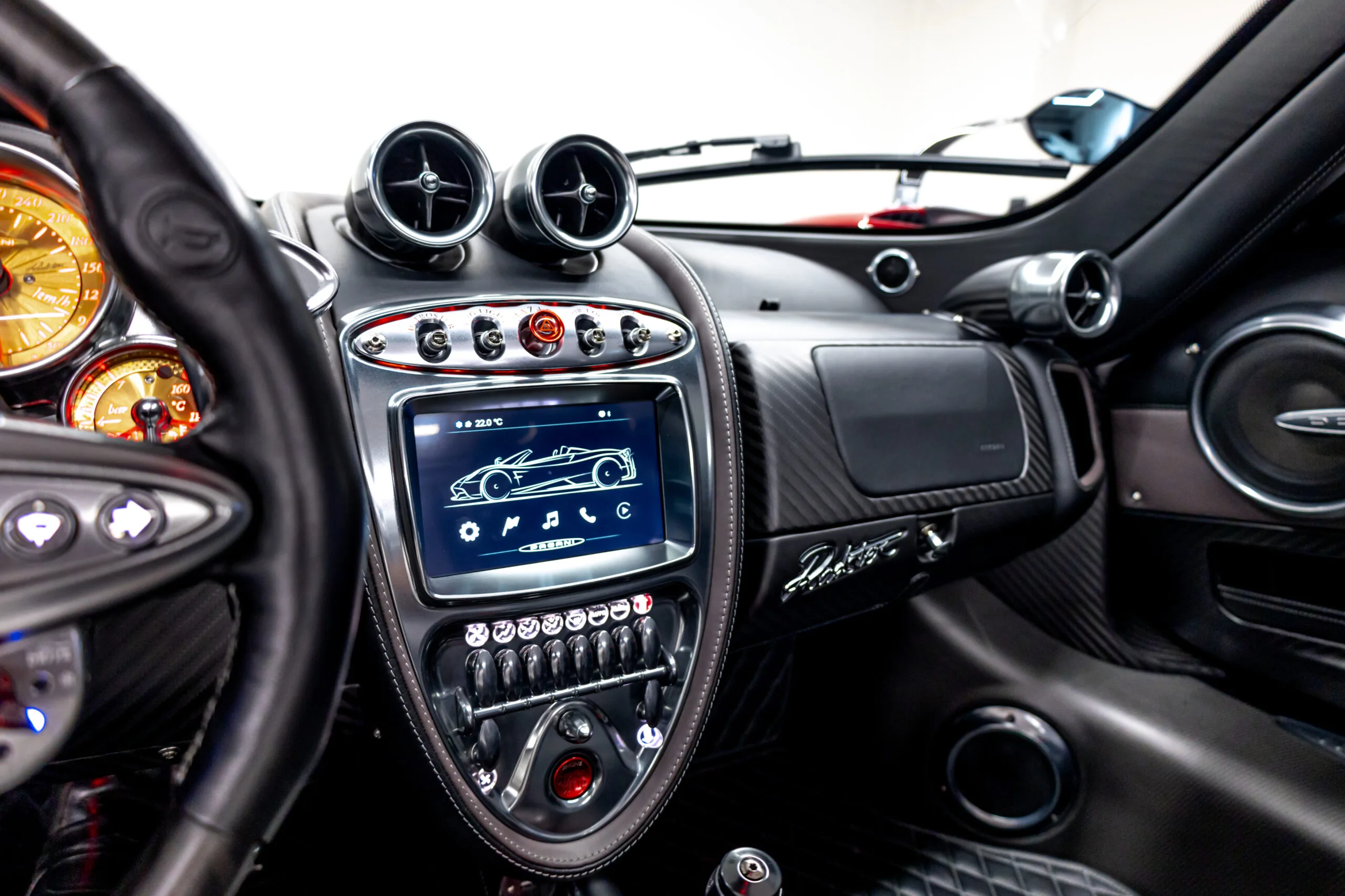 2021 Pagani Huayra Roadster, 16/30