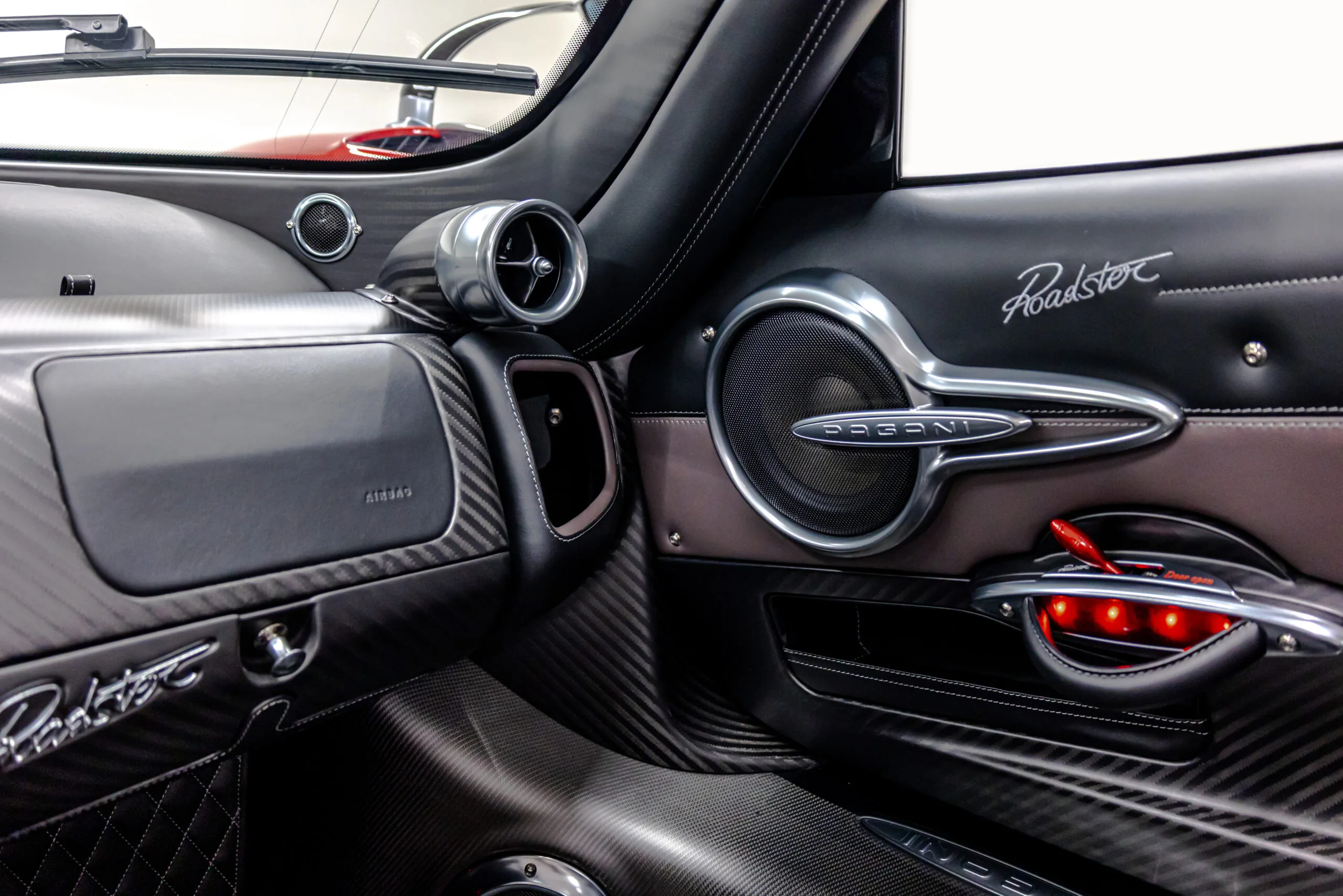 2021 Pagani Huayra Roadster, 20/30