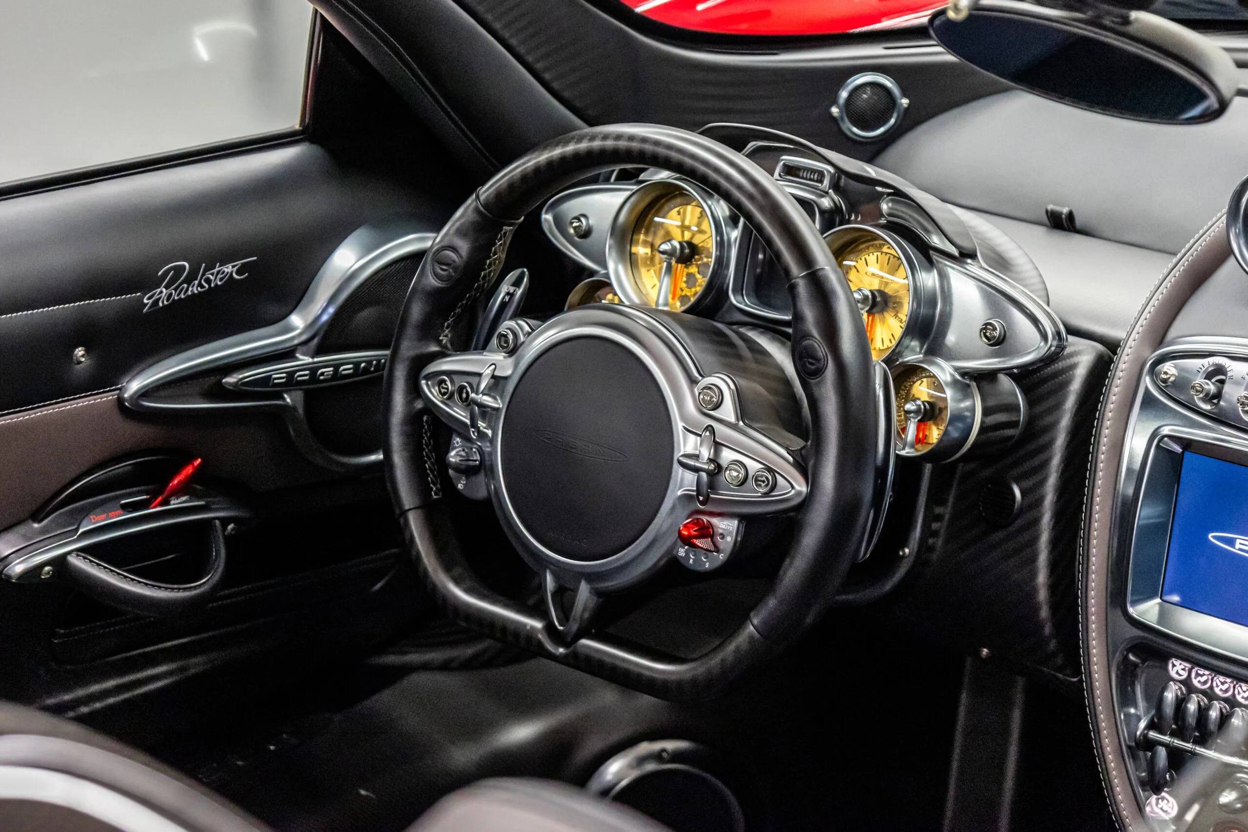 2021 Pagani Huayra Roadster, 23/30