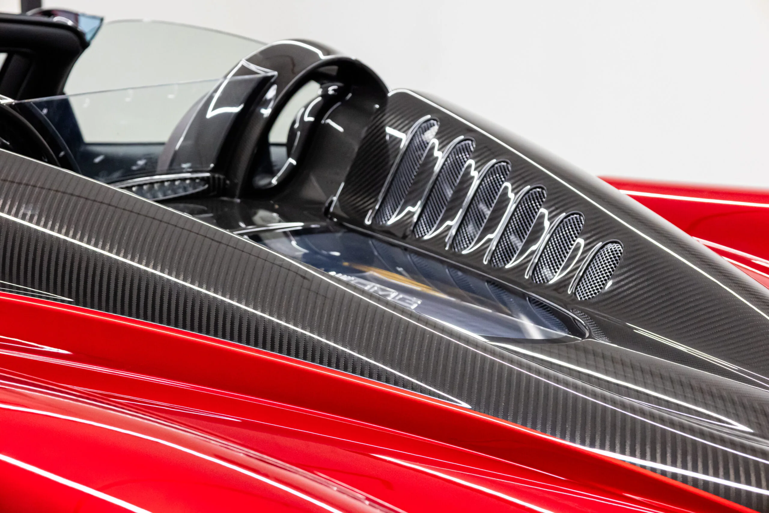 2021 Pagani Huayra Roadster, 28/30