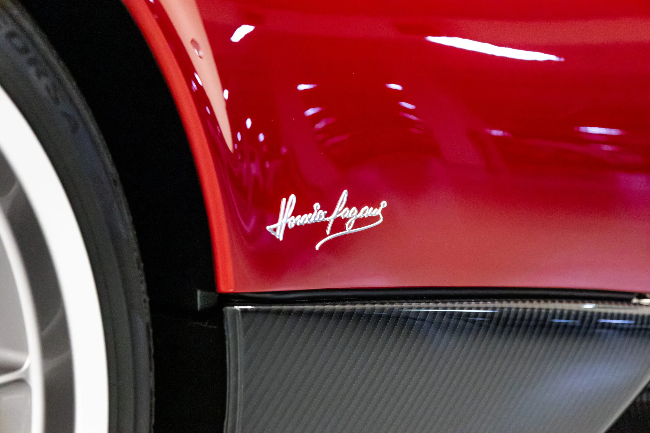 2021 Pagani Huayra Roadster, 29/30