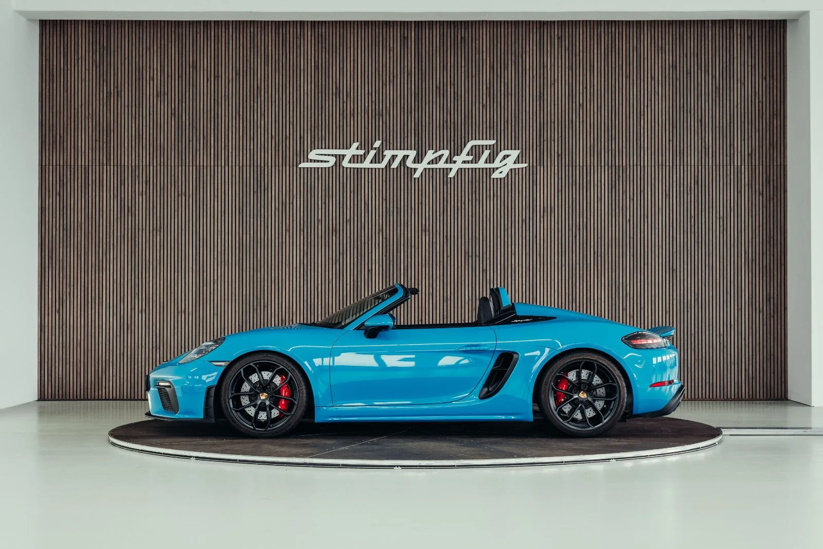 2021 Porsche 718 Boxster Spyder, 2/30