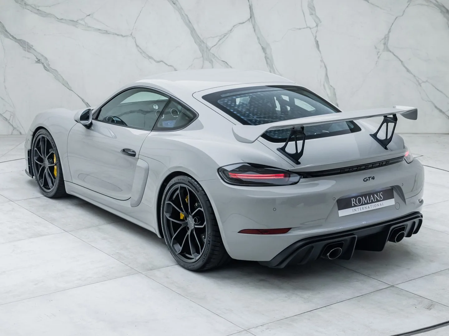 2021 Porsche 718 Cayman GT4, 4/30