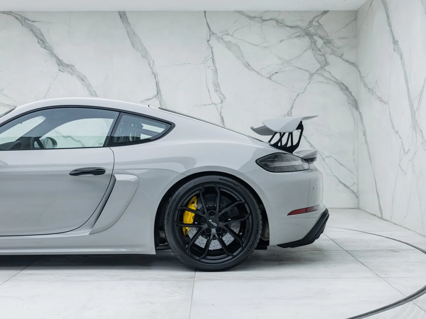 2021 Porsche 718 Cayman GT4, 9/30