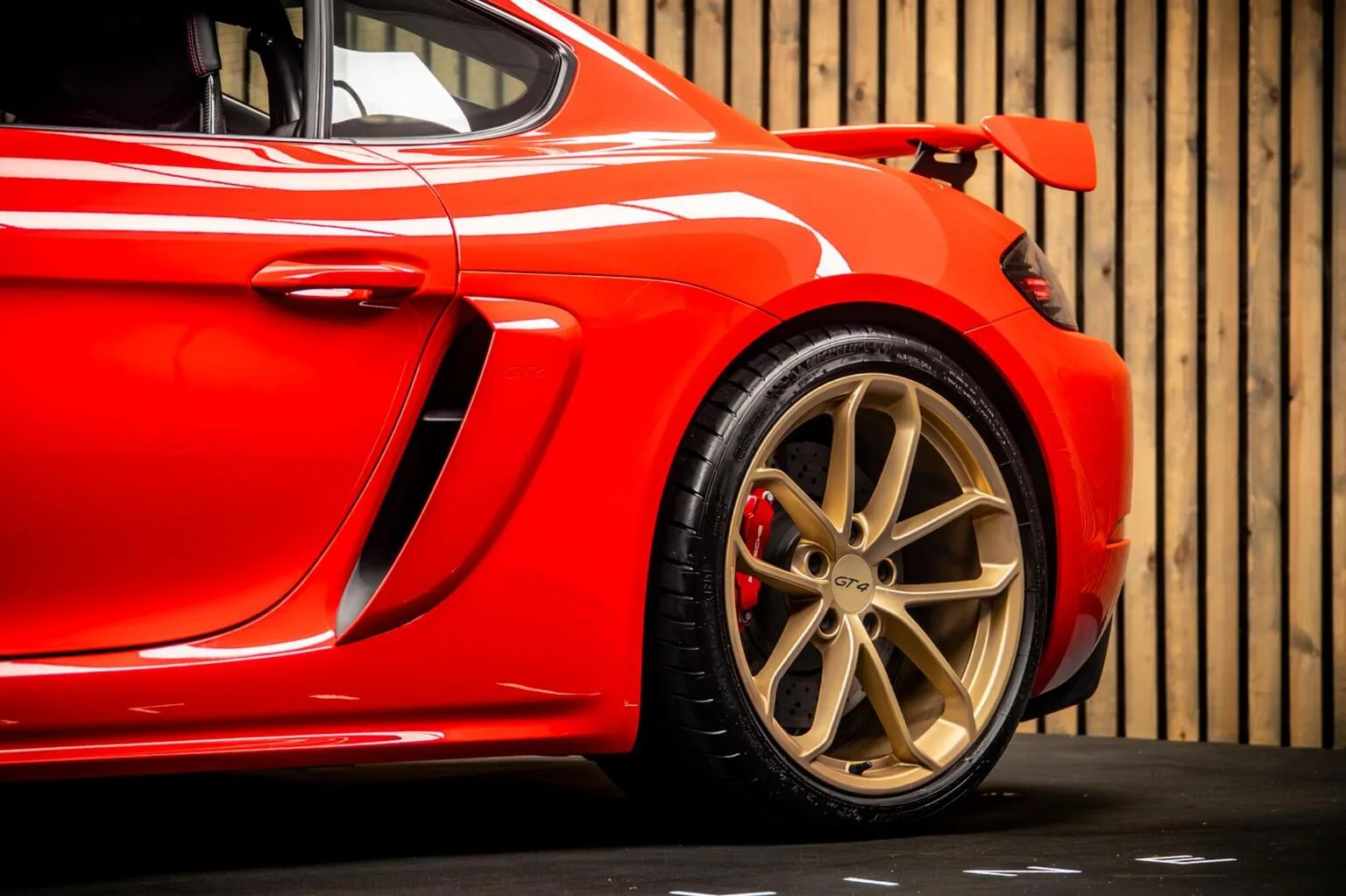 2021 Porsche 718 Cayman GT4, 15/30