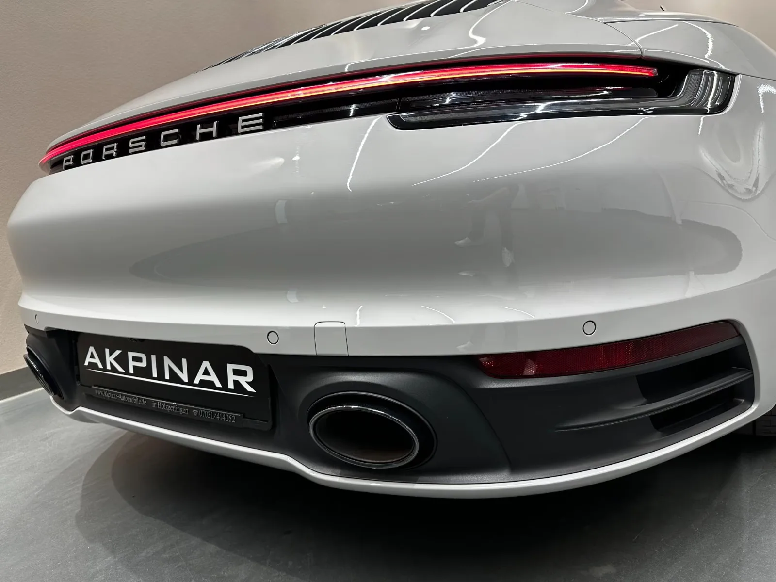2021 Porsche 911 Carrera 4S Cabriolet, 8/25