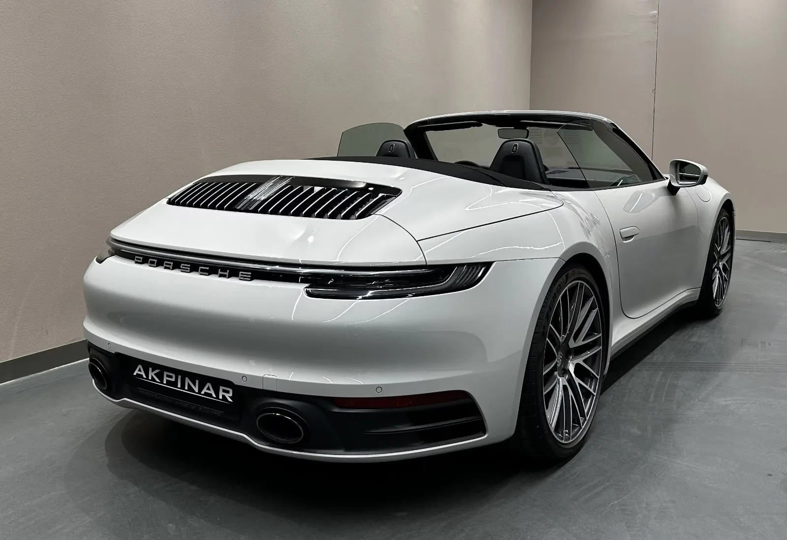 2021 Porsche 911 Carrera 4S Cabriolet, 10/25
