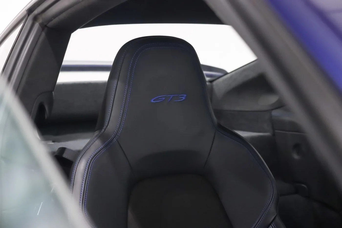 2021 Porsche 911 GT3 proposée par un spécialiste de la supercar à Zibido San Giacomo, Italie, photo 15 sur 18