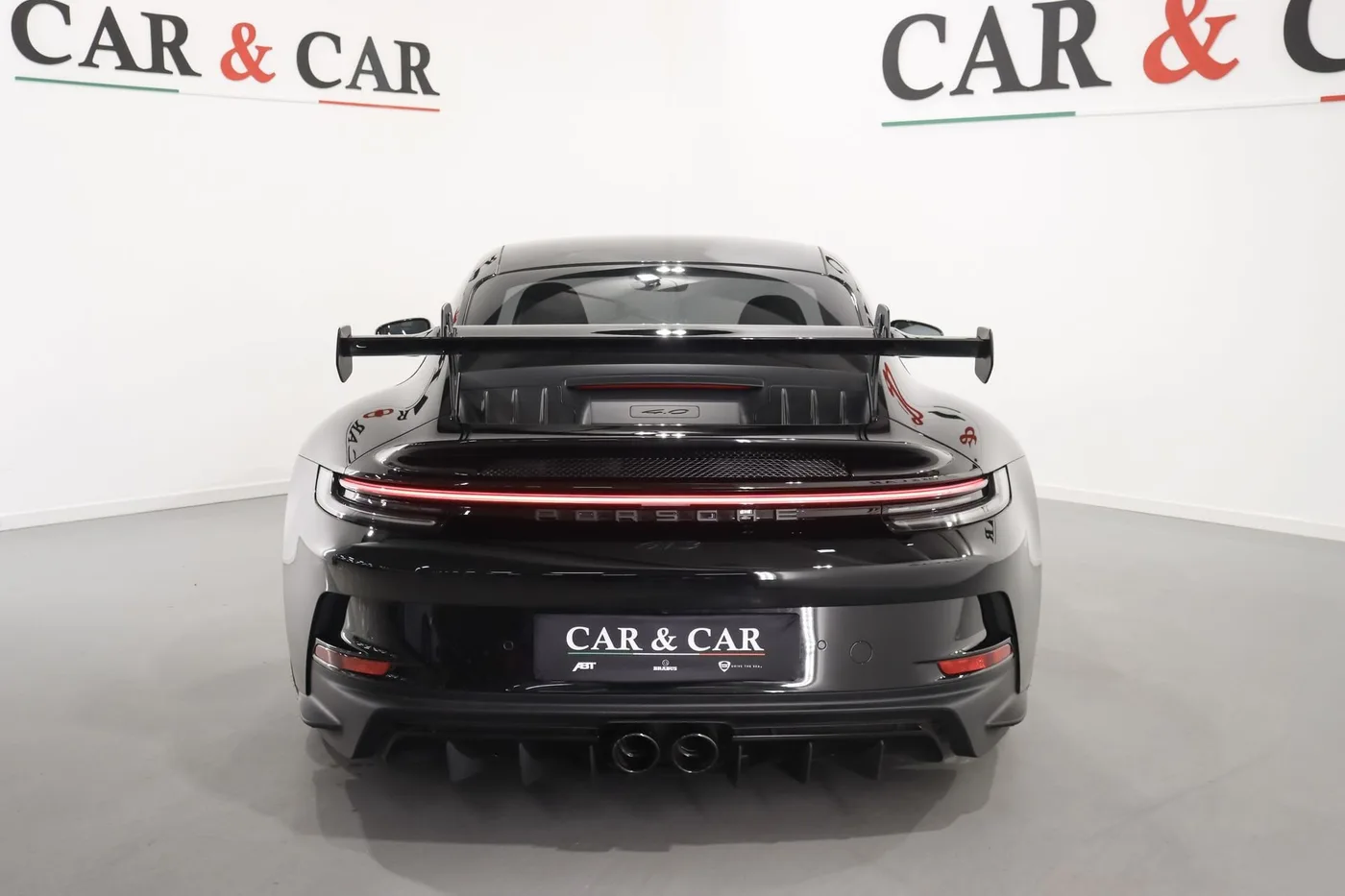 2021 Porsche 911 GT3 proposée par un spécialiste de la supercar à Zibido San Giacomo, Italie, photo 4 sur 17