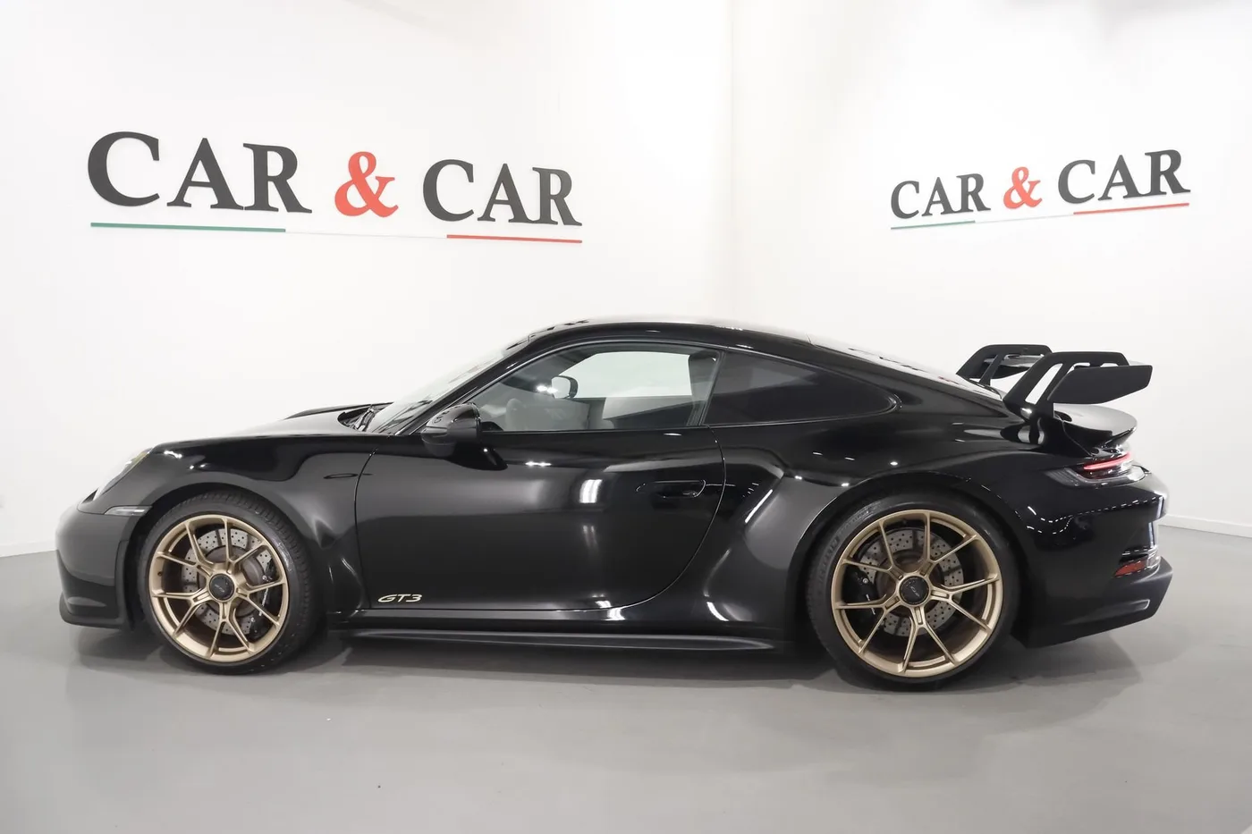 2021 Porsche 911 GT3 proposée par un spécialiste de la supercar à Zibido San Giacomo, Italie, photo 6 sur 17