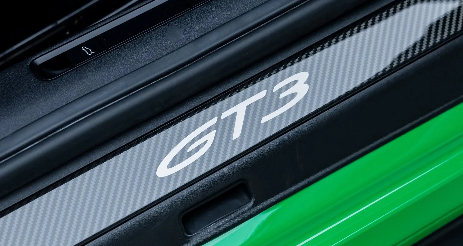2021 Porsche 911 GT3, 28/30