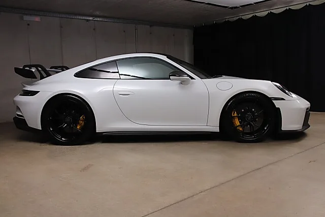 2021 Porsche 911 GT3, 3/30