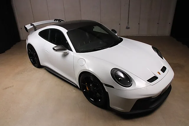 2021 Porsche 911 GT3, 14/30