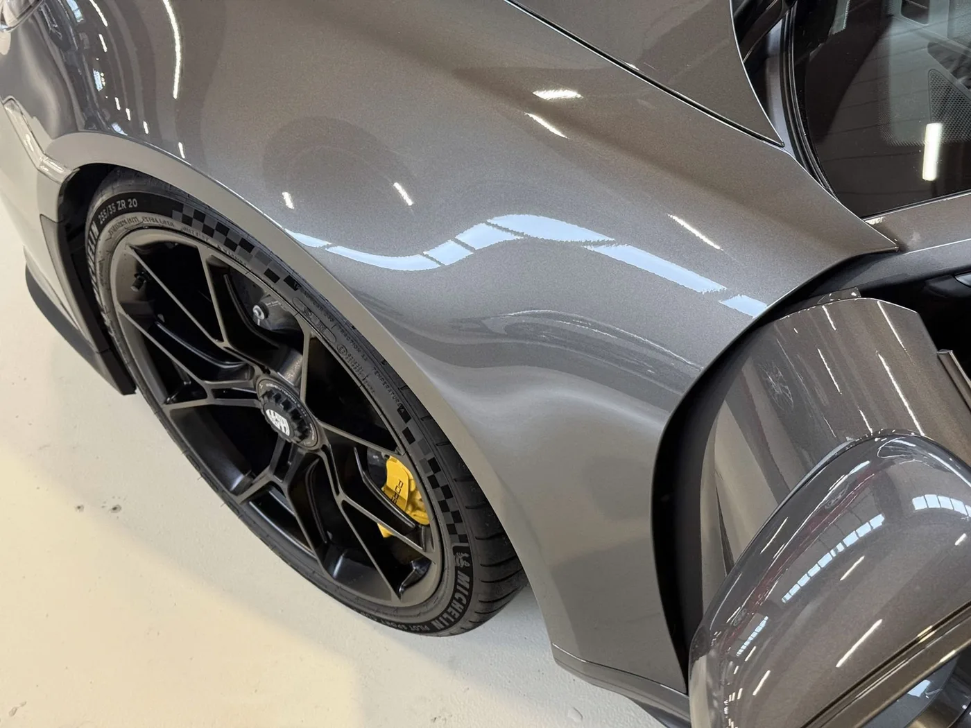 2021 Porsche 911 GT3 Touring proposée par un concessionnaire spécialisé à Lucca, Italie, photo 14 sur 22