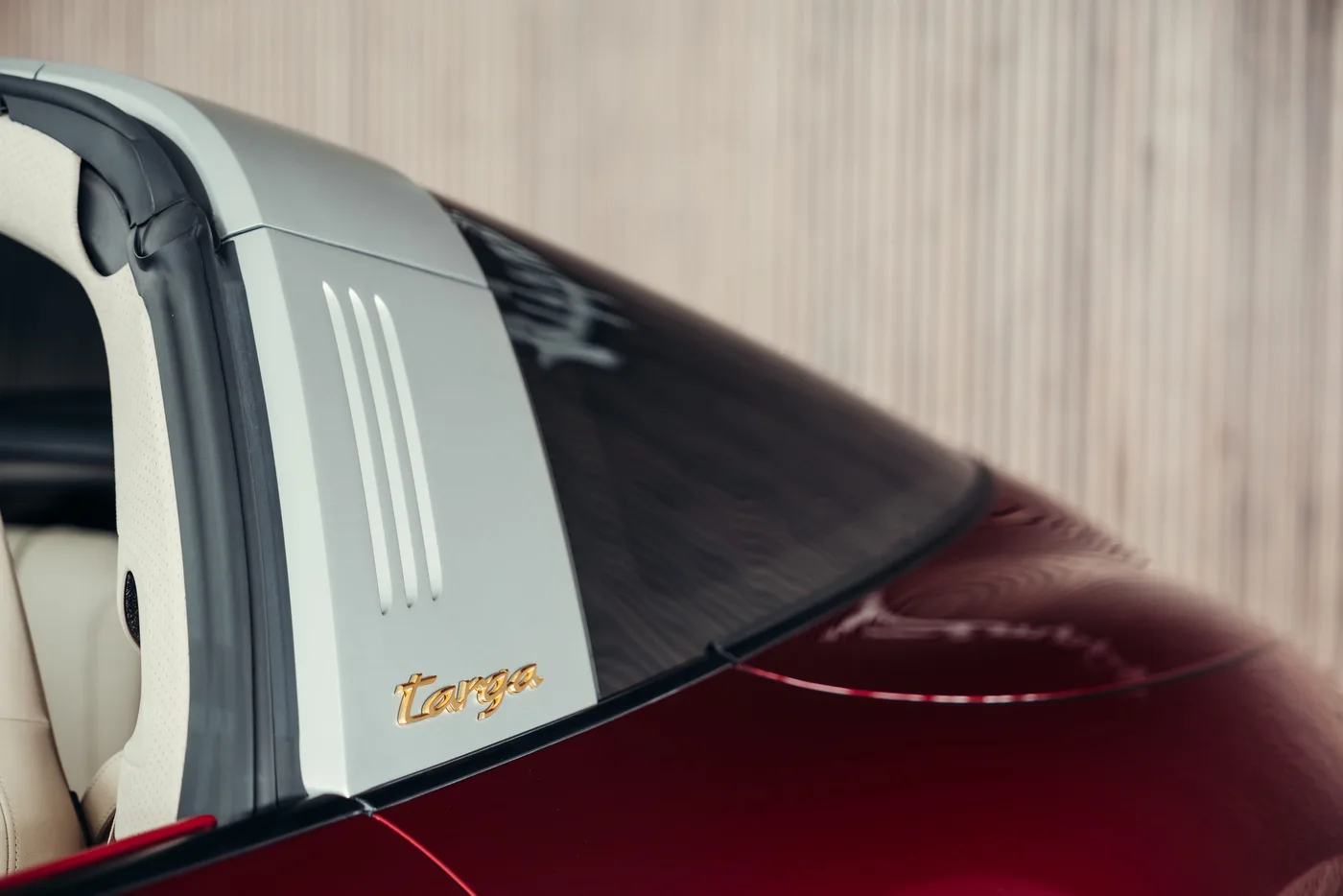 2021 Porsche 911 Targa 4S angeboten von einem Oldtimerspezialisten in Stuttgart, Deutschland, Foto 12 von 25