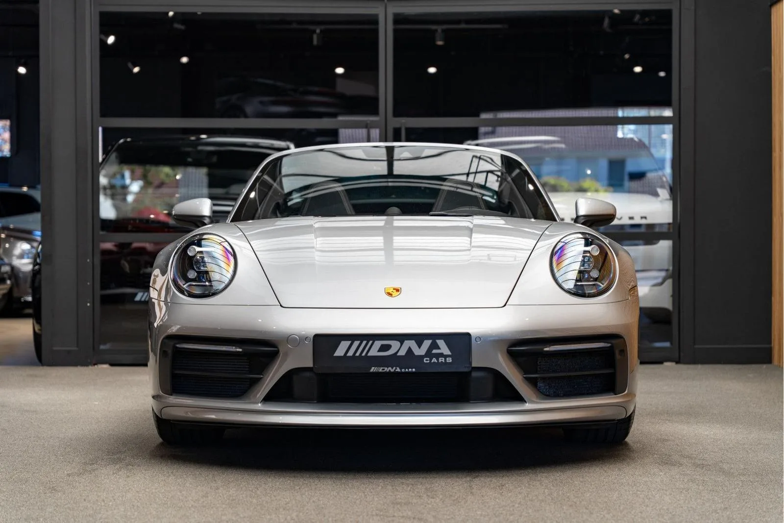 2021 Porsche 911 Targa 4S, 2/30