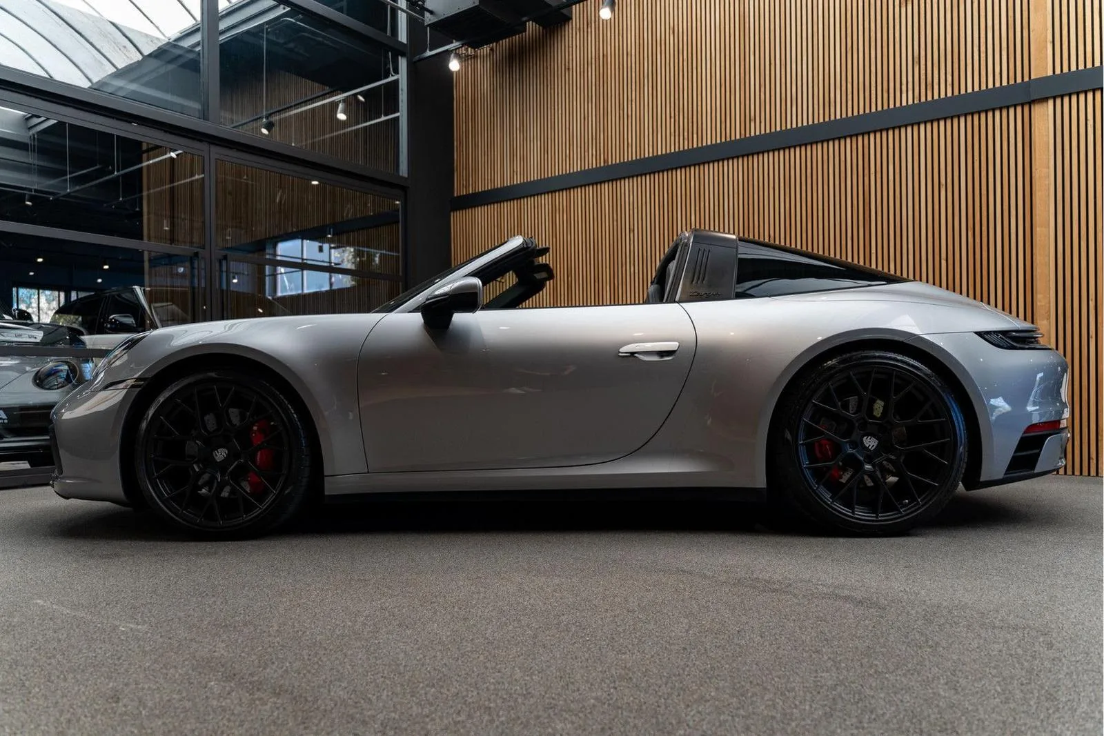 2021 Porsche 911 Targa 4S, 3/30