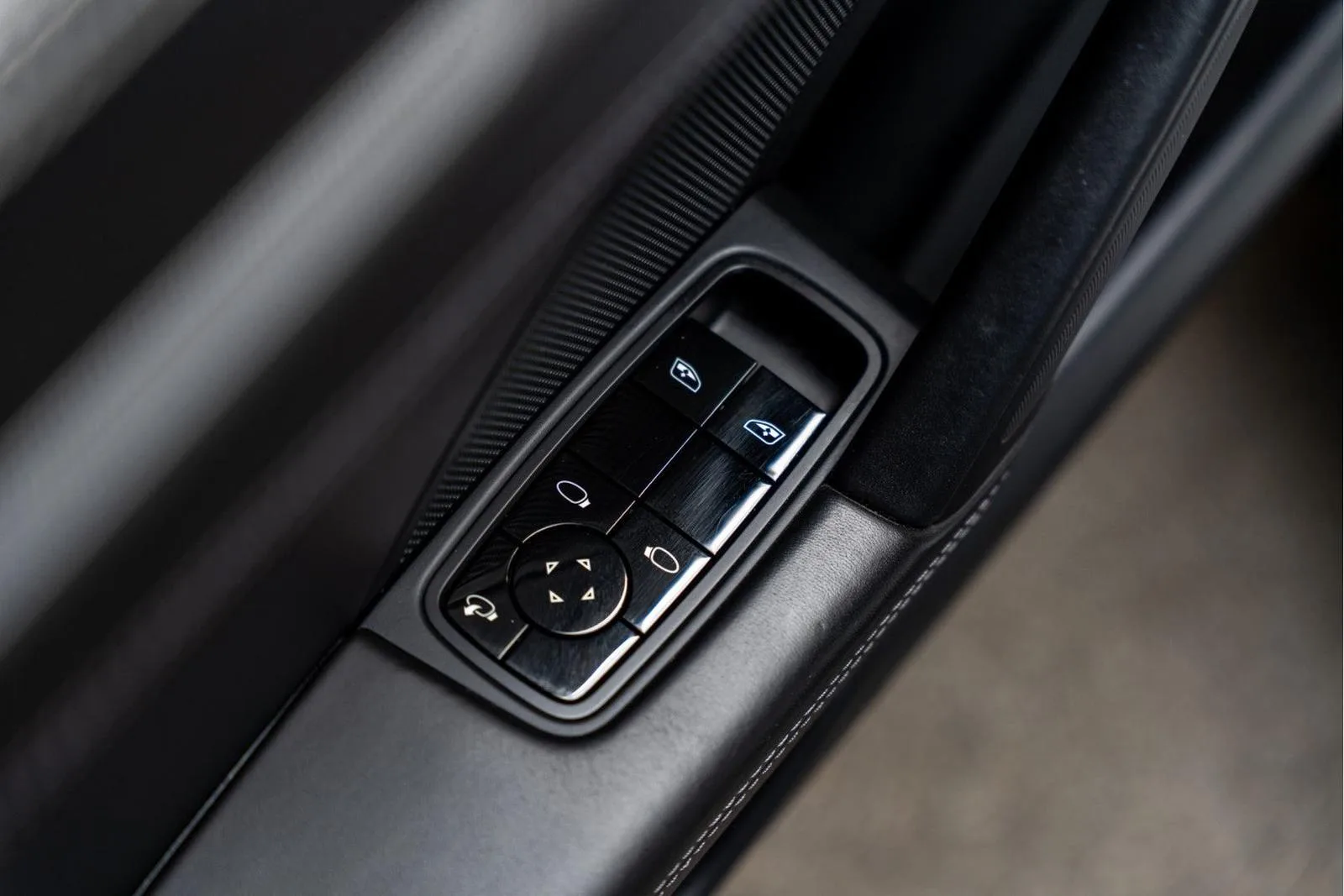 2021 Porsche 911 Targa 4S, 25/30