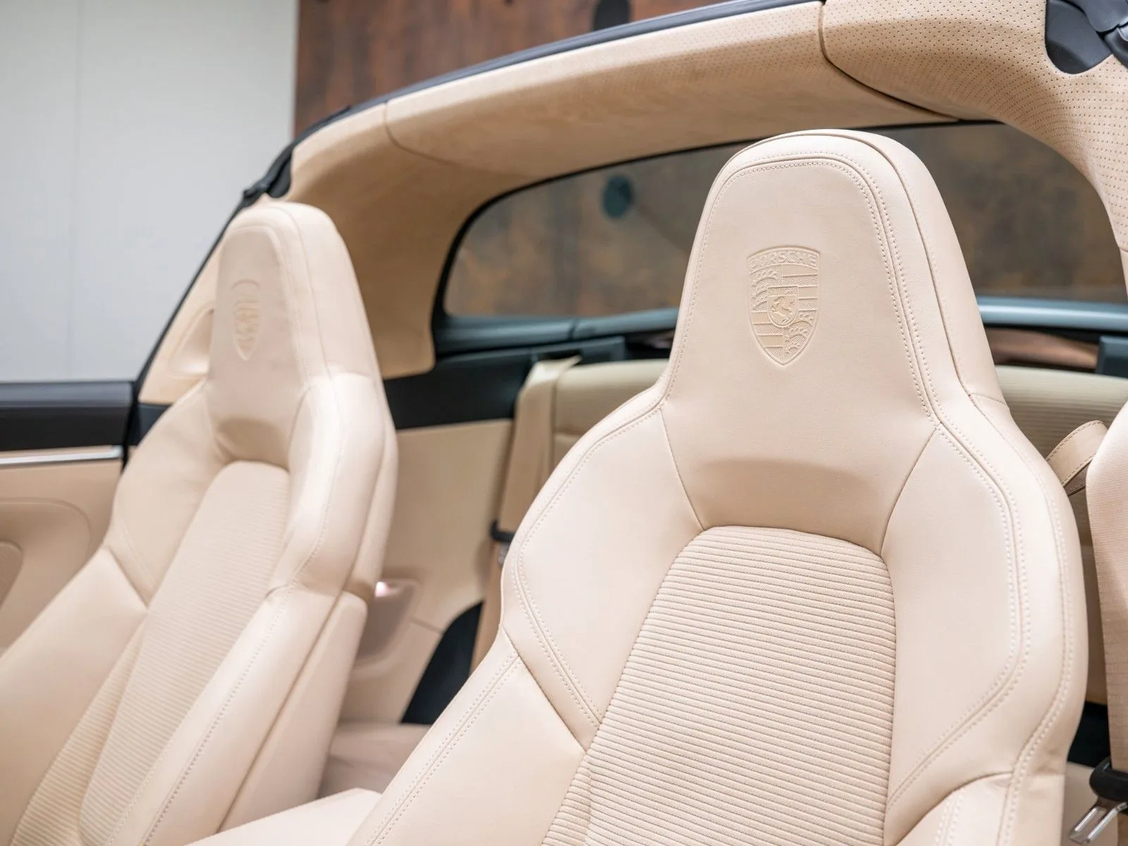 2021 Porsche 911 Targa 4S Heritage Design Edition, 17/30