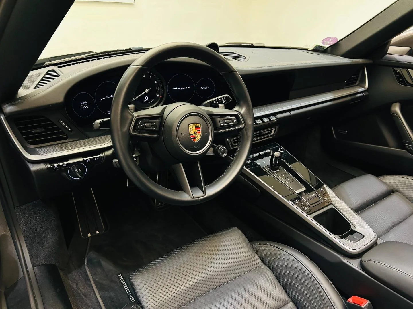 2021 Porsche 911 Targa 4S, 2/20