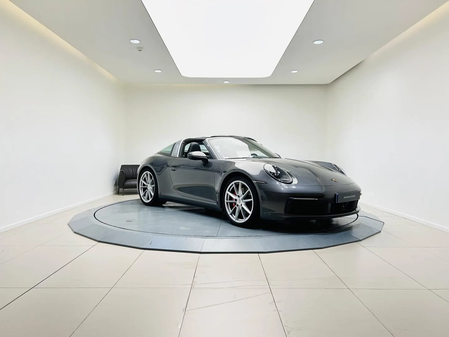 2021 Porsche 911 Targa 4S, 6/20